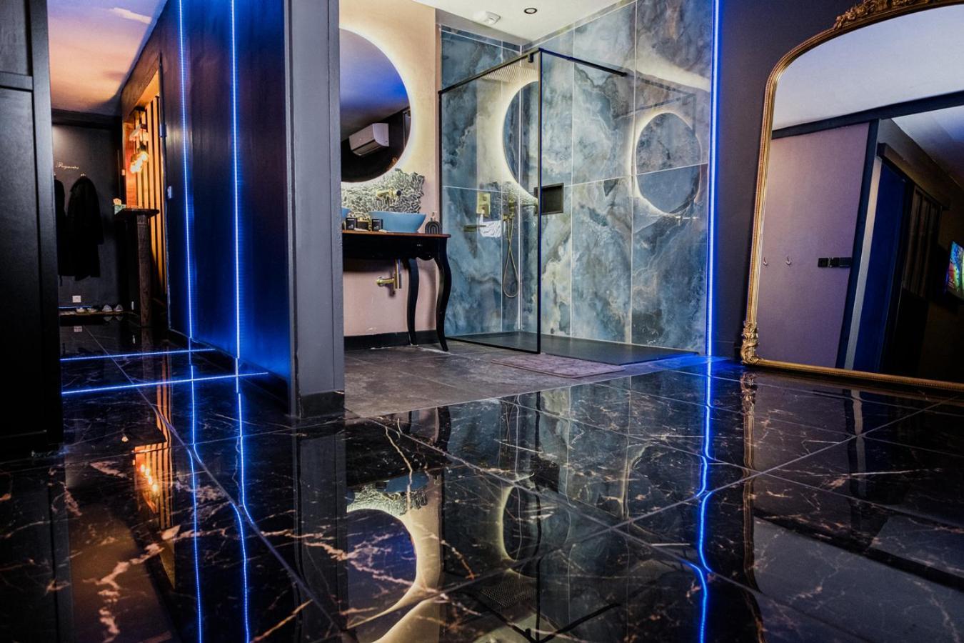 L Escale Jacuzzi Et Sauna Эврё Экстерьер фото